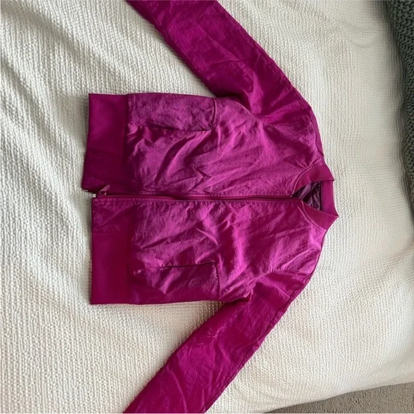 Lululemon Nonstop Bomber Jacket - Picture 4 of 4